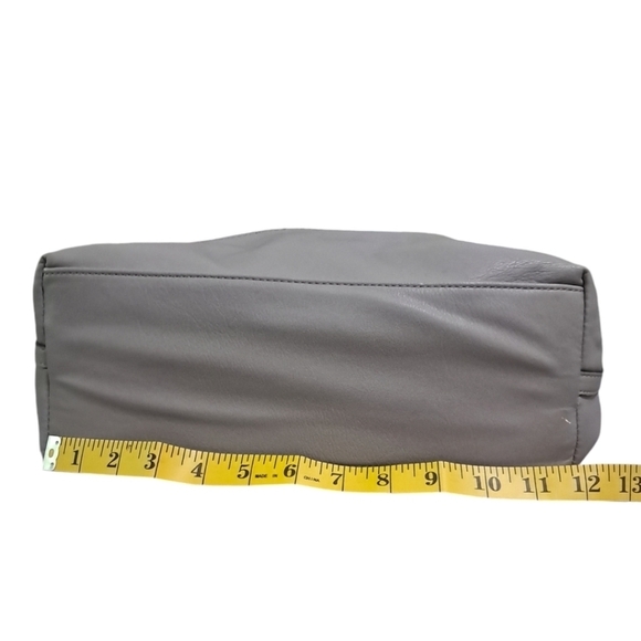 Simply Vera Vera Wang Catherine Tote - Picture 10 of 16